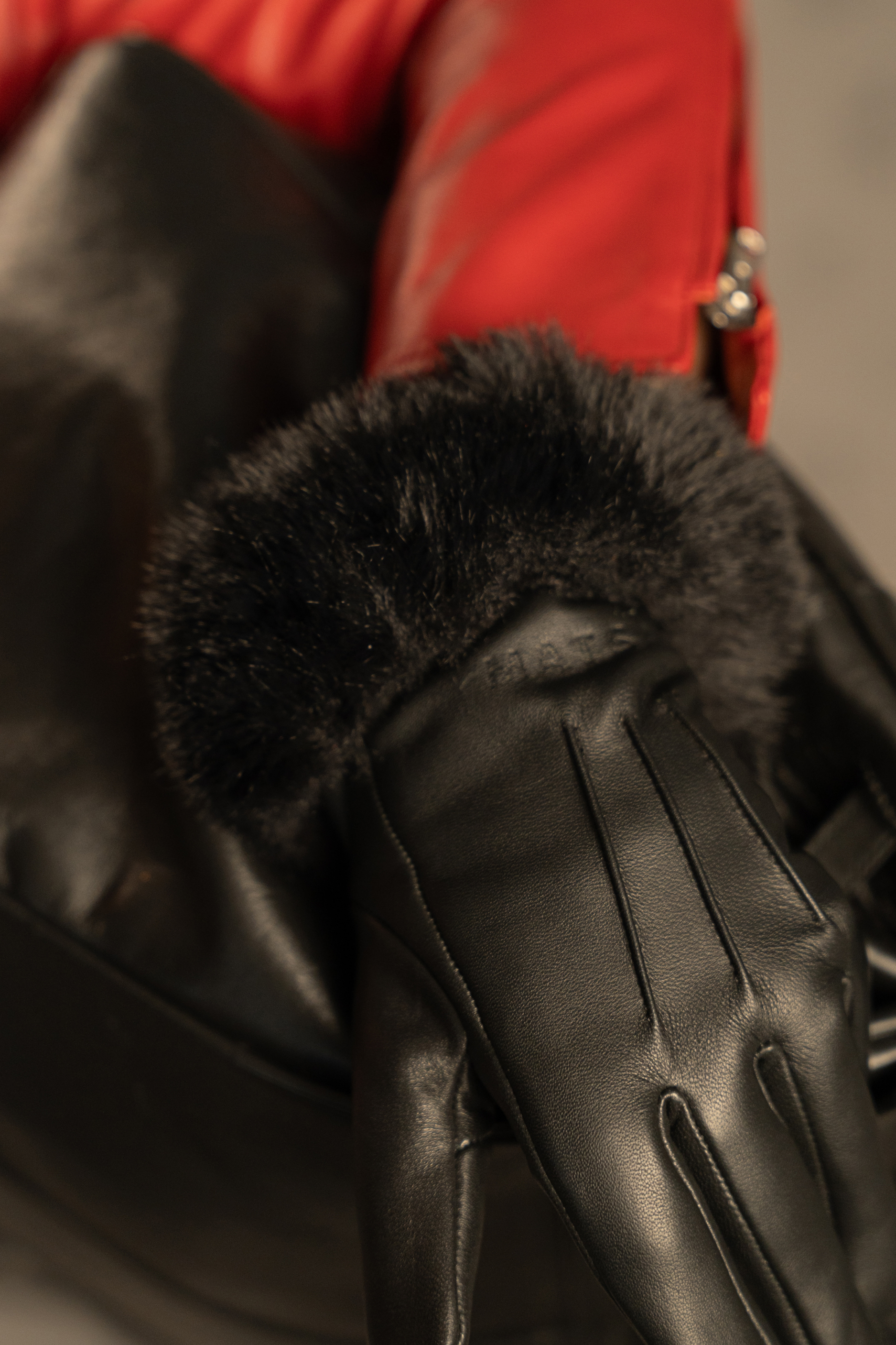 Women’s Classic Sheepskin Gloves